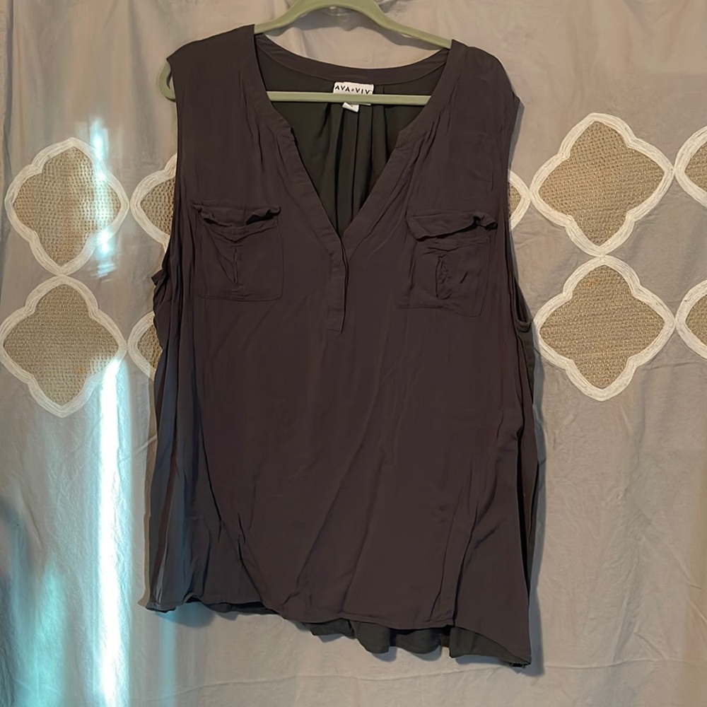 Sleeveless top